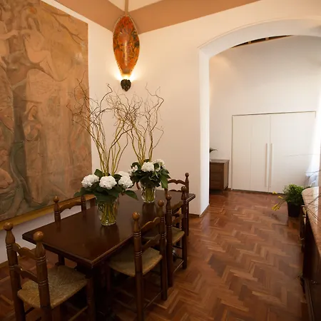 Ad2015 Guest House